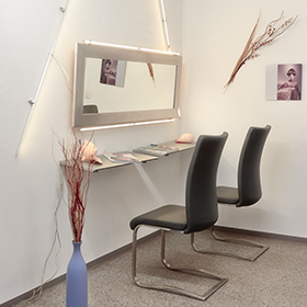 Studio Frank Riederle Studio mit Styling Room, Studio Lounge, zahlreichen Requisiten, Accessoirese